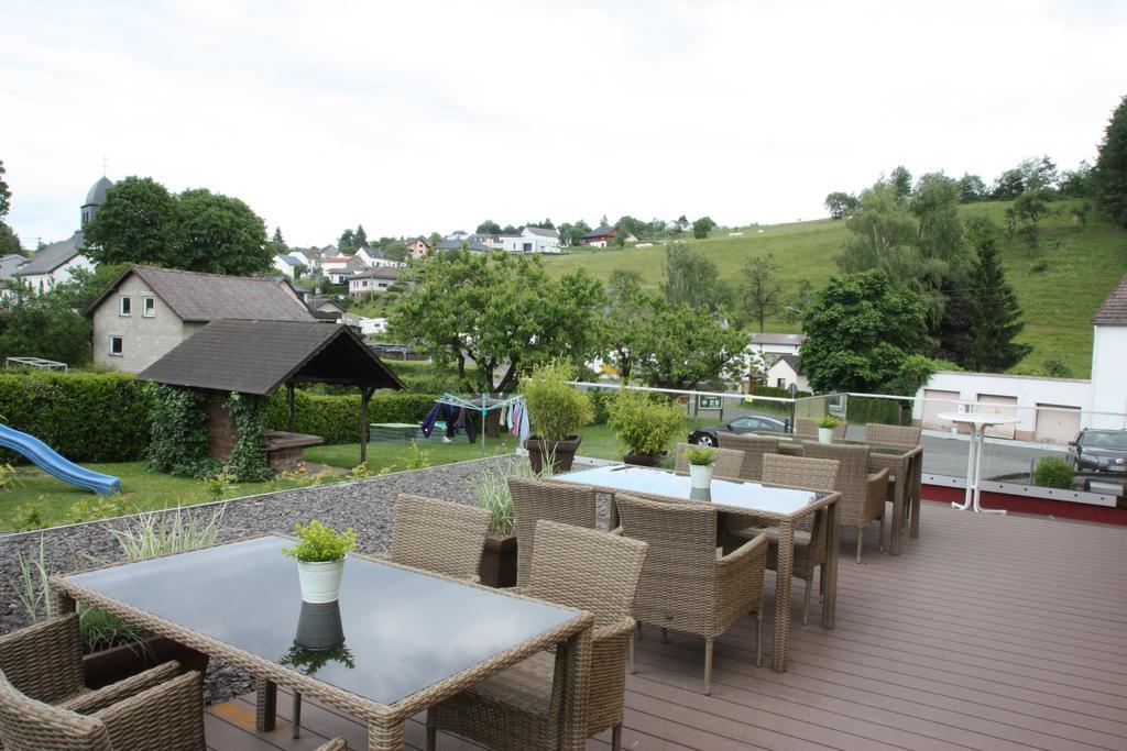 Gasthaus Pension Geimer Plütscheid 외부 사진
